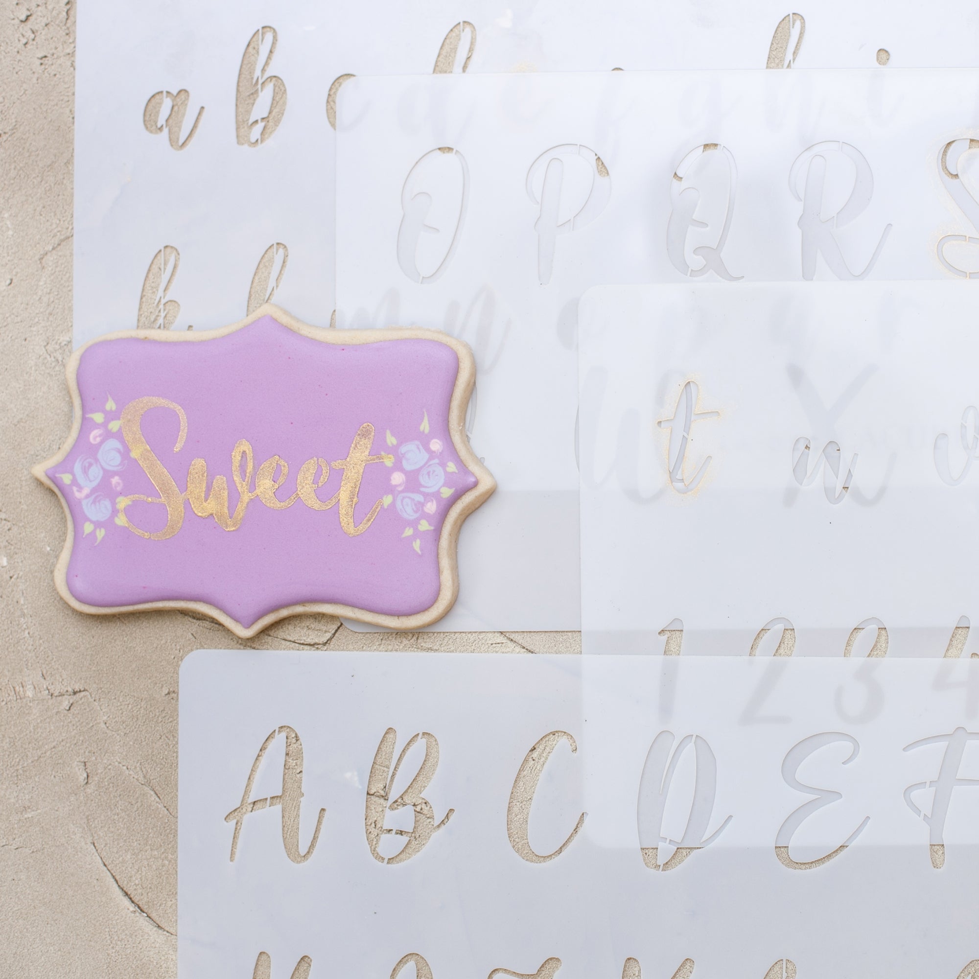 Gradient Free Vector Cake Decorator Icing Font With Birthday Cake Stock  Illustration - Download Image Now - iStock